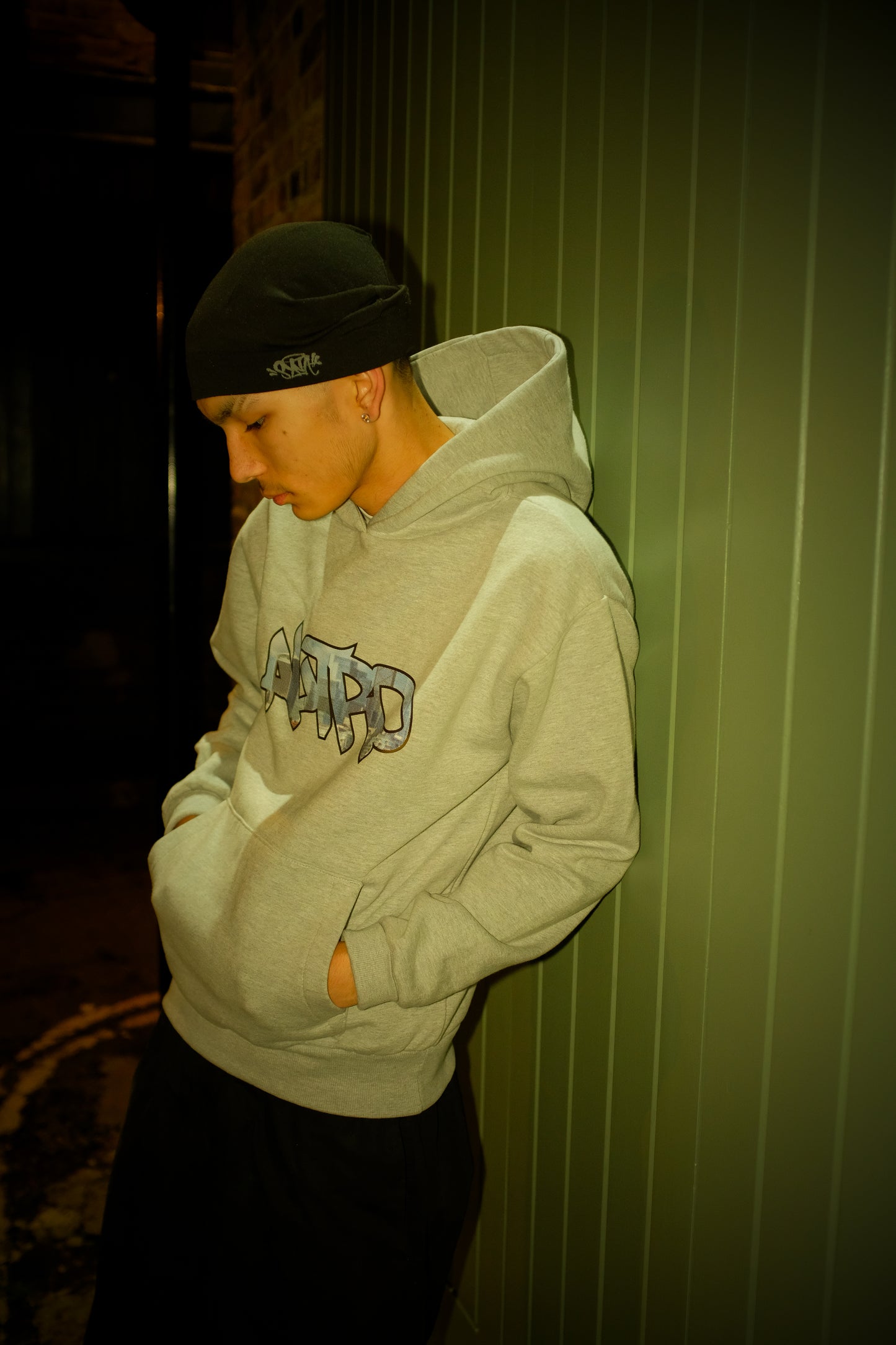 City Hoodie (GREY)